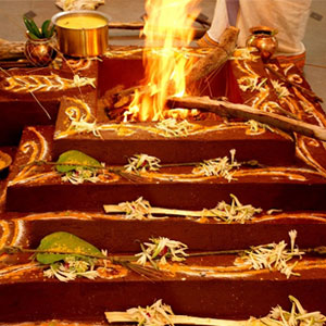 Expert Hawan and Pooja Services in Bijwasan